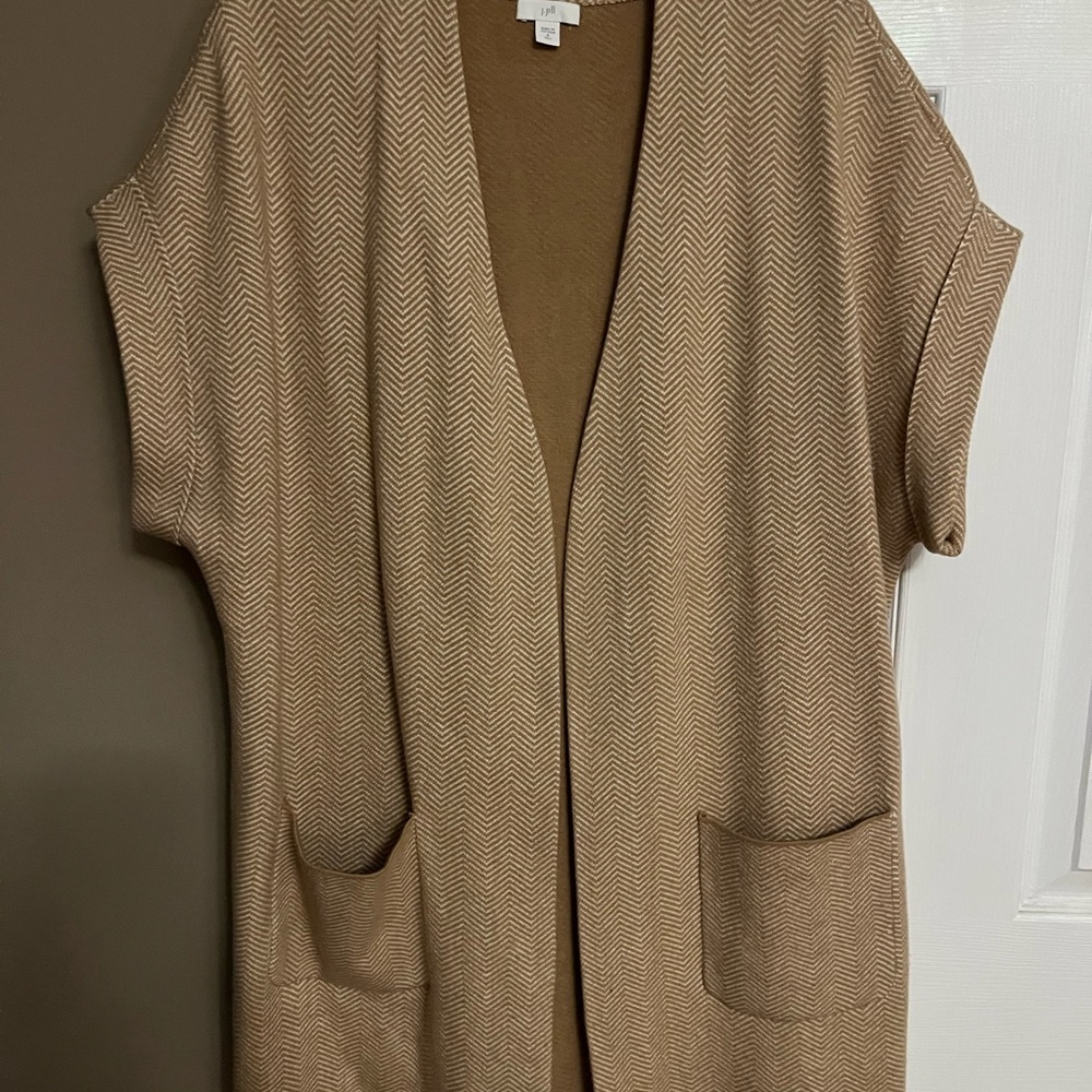 Tan herringbone print sweater vest. Size Small Tall.
